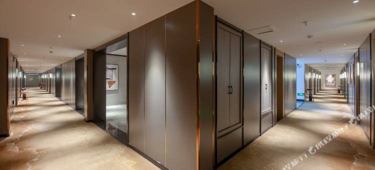 圣唯酒店(邓州火车站店)图片