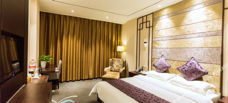 信阳金港精品酒店(明港镇政府店)图片