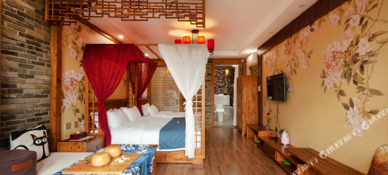 拙雅度假温泉山墅(腾冲和顺古镇陷河湿地店)图片