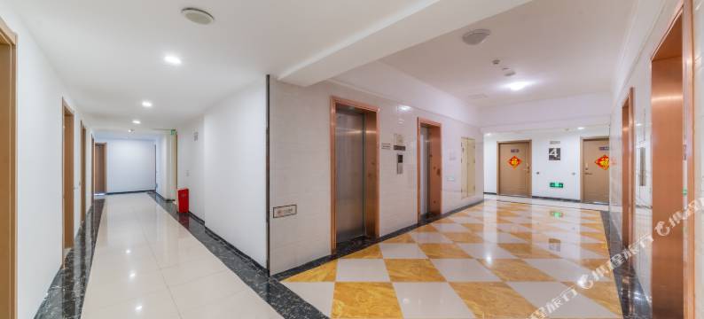 趣住公寓(广州西塱地铁站店)图片