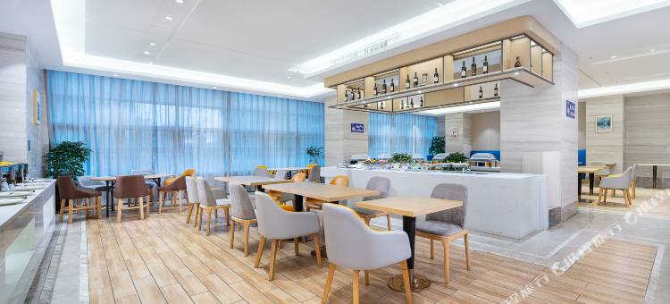 凯里亚德酒店(东莞长安轻轨站店)图片