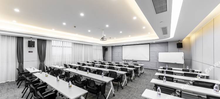 常熟佰丽豪酒店(富春江路国际汽配城店))图片
