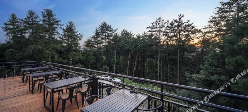 漫居山趣·安吉江南天池山顶民宿图片