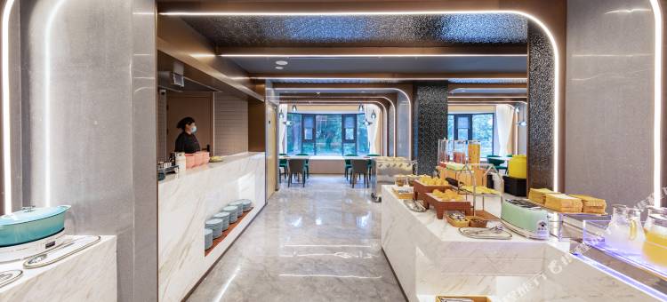 珠海湾仔口岸横琴国际会展中心亚朵酒店图片