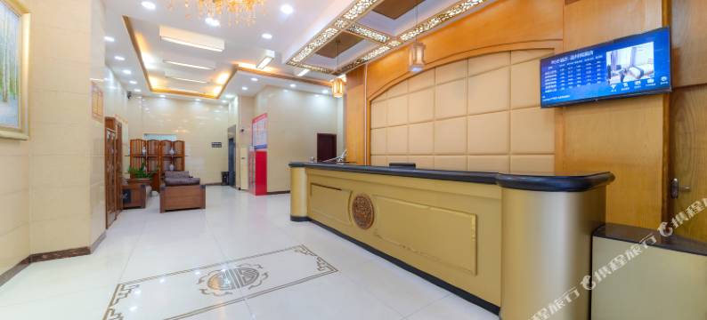 利安酒店(潮州枫溪陶瓷城财富中心粤运中心客运站店)图片