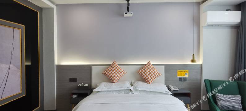 兰悦美景酒店(谷城旺恒国际广场店)图片