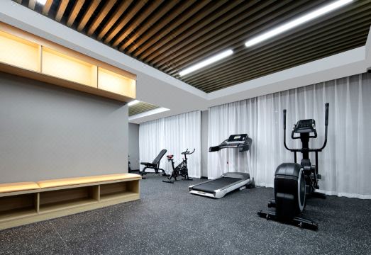 Country Inn & Suites by Radisson Hotel (Hong'an Jingji Kaifaqu) Hotel Overview