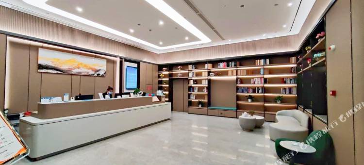 隆驿商务酒店(苍南动车站店)图片