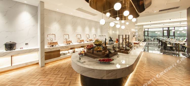 艺龙酒店(烟台火车站渤海轮渡客运站店)图片