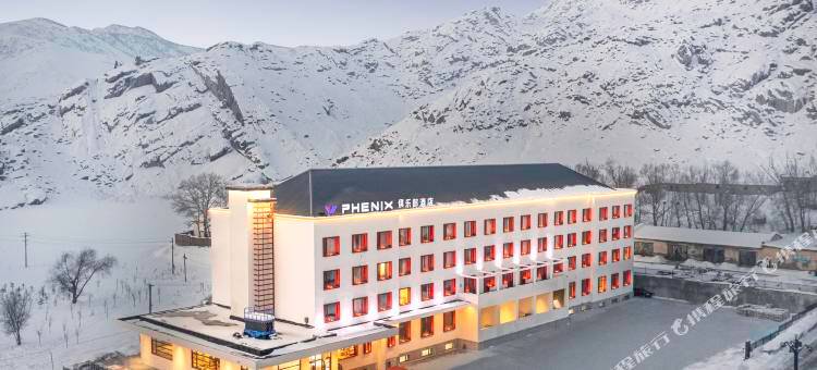 可可托海菲尼克斯(PHENIX)俱乐部酒店图片