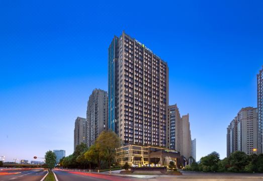 成都高新会展希尔顿惠庭酒店外景图