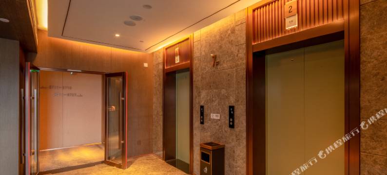 凤栖楼酒店(邛崃高铁站店)图片