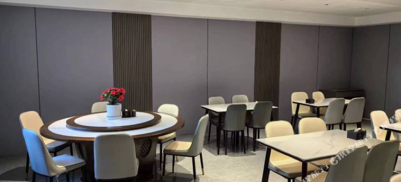 定边西岸酒店图片