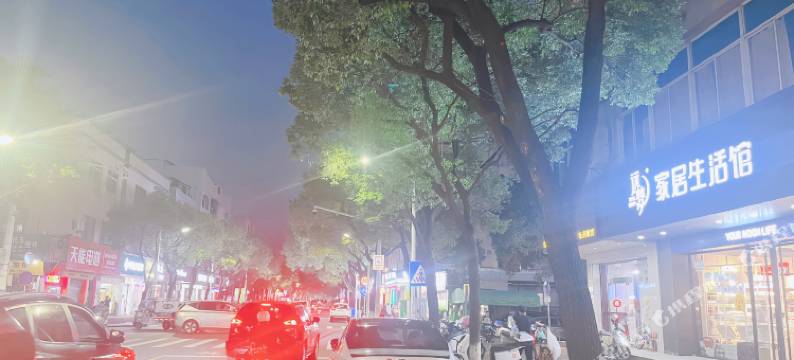 中山潮漫轻奢公馆(大信新都汇东凤店)图片