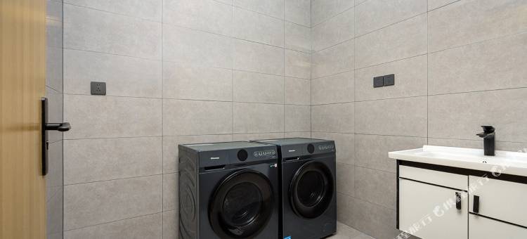 IU酒店(乌鲁木齐高铁站店)图片