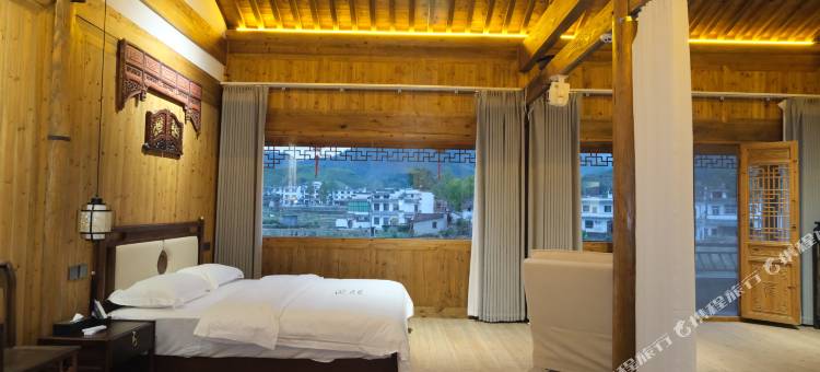 黄山呈坎绿野闲庭(长春大社店)图片