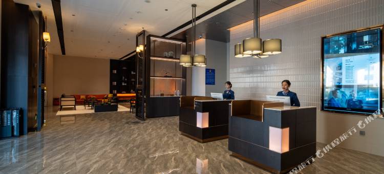 美豪丽致酒店(湛江奥体中心军博园店)图片