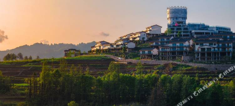 山谷秘境度假酒店图片