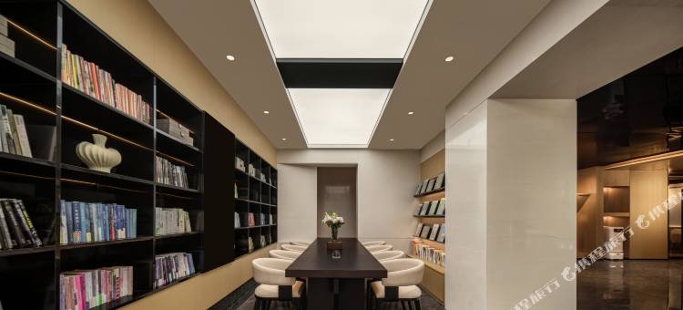 乌鲁木齐市南湖西虹东路亚朵酒店图片