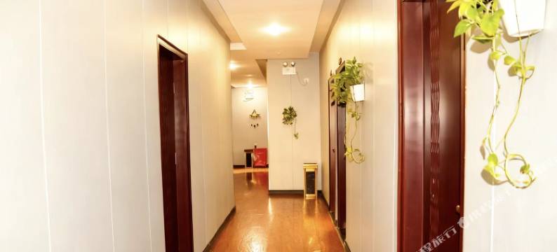 德福商务宾馆(仪陇新政镇店)图片