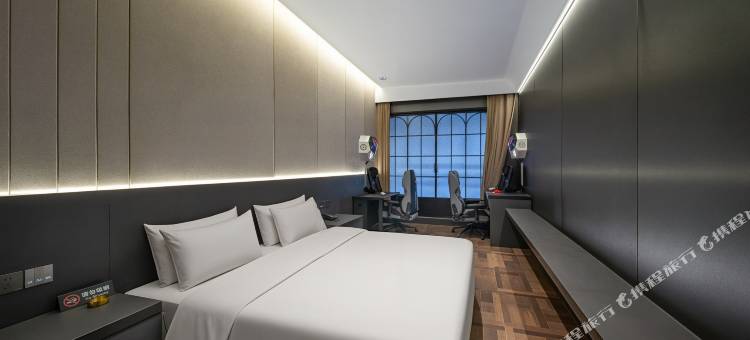 燕归来电竞酒店(泰安财源大街岱庙店)图片