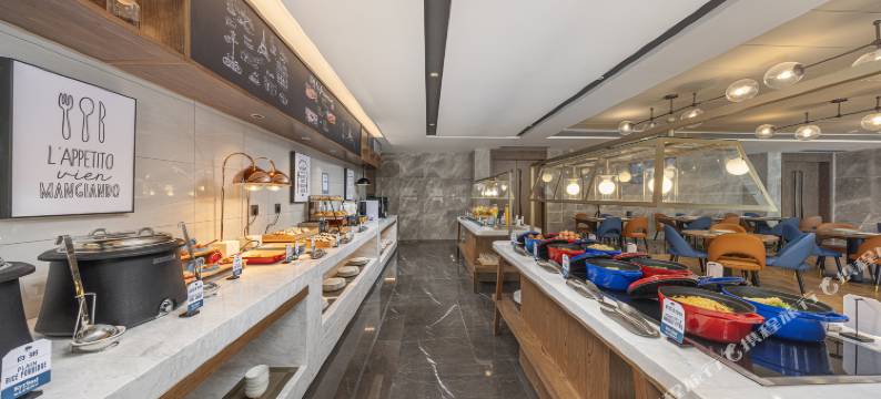 凯里亚德酒店(西宁经济开发区吾悦广场店)图片