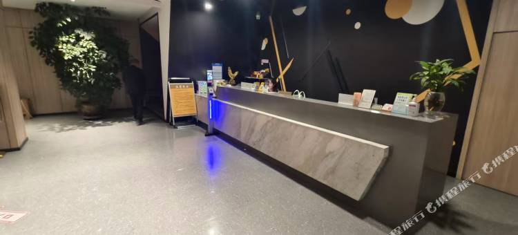 漫舟星驰电竞(兰州新区中川国际机场T3航站楼店)图片