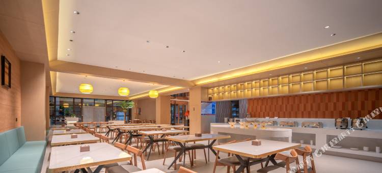 美丽·豪酒店(独山子区独库公路店)图片