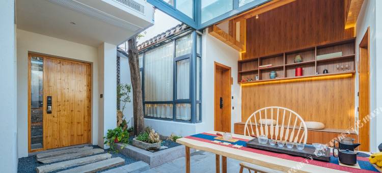 花筑·枇隐民宿(扬州个园东关街店)图片