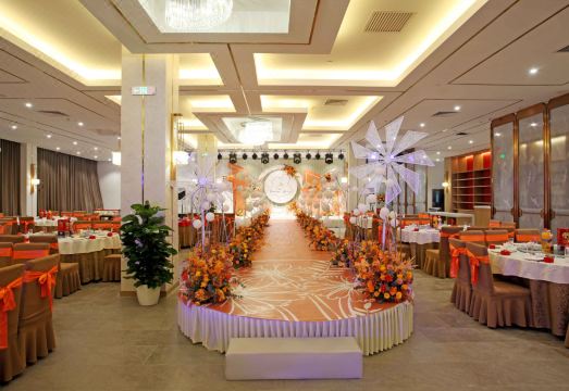 Grand Skylight Yue Conference Center Hotel Overview