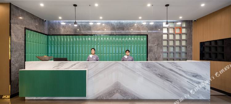 桔子酒店(重庆解放碑洪崖洞江景店)图片