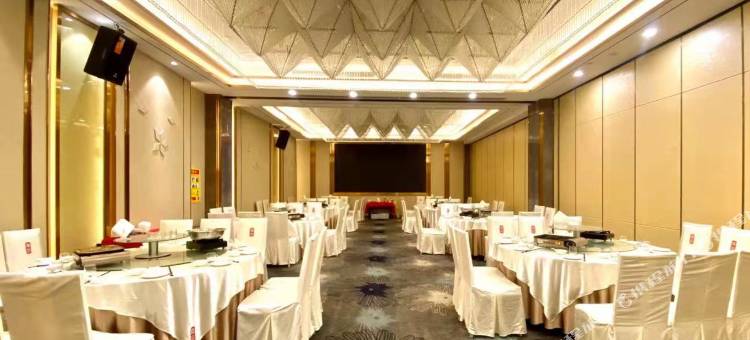 东阳国际酒店(广安思源广场店)图片