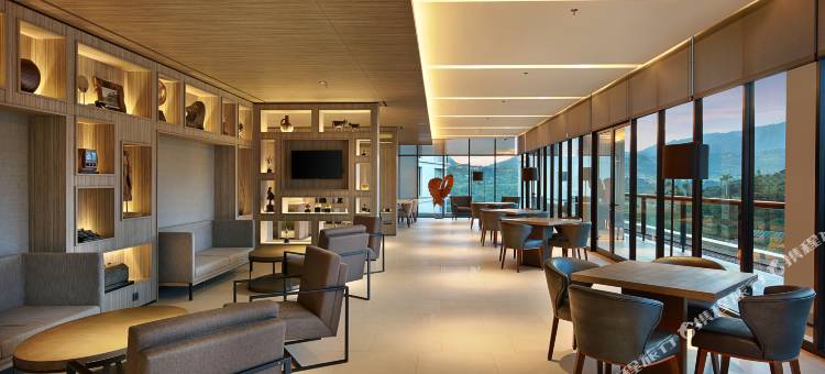 皇家郁金香杰利斯山高尔夫度假村(Royal Tulip Golf Resort Gunung Geulis)图片