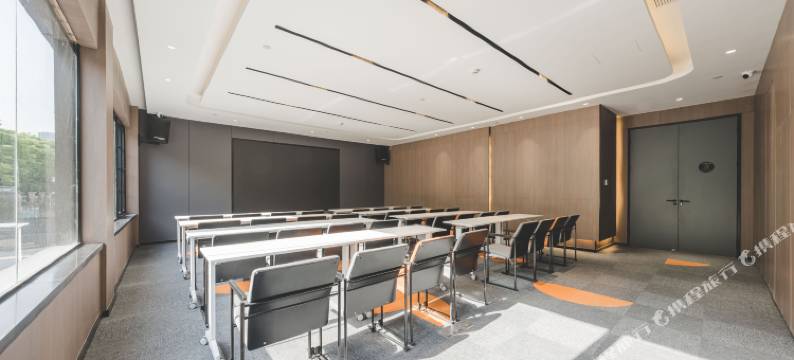 杭州钱塘下沙大学城亚朵X酒店图片