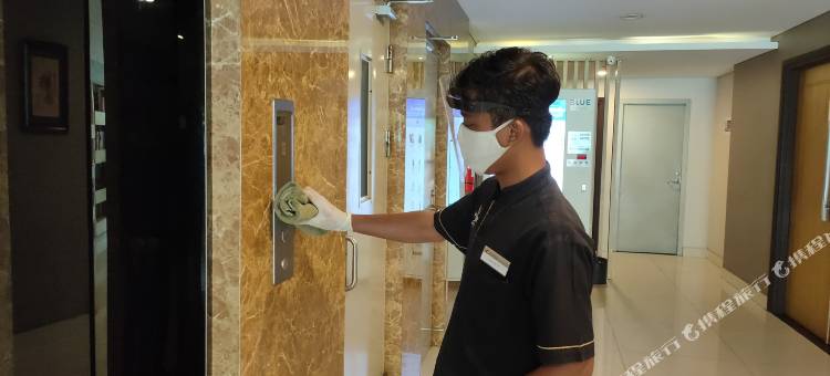 微瑟里特卡查玛达酒店(Verse Lite Hotel Gajah Mada)图片