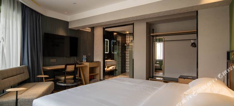 阿勒泰泊客阳光酒店(将军山滑雪场店)图片