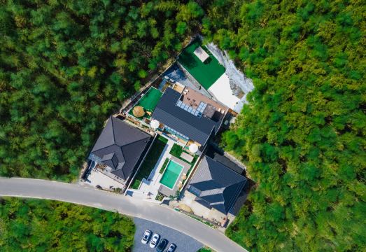 樾竹·Rock岩景沙漠·手冲咖啡·生活美学·萌宠乐园·团建轰趴Villa度假美宿（安吉云上草原店）外景图