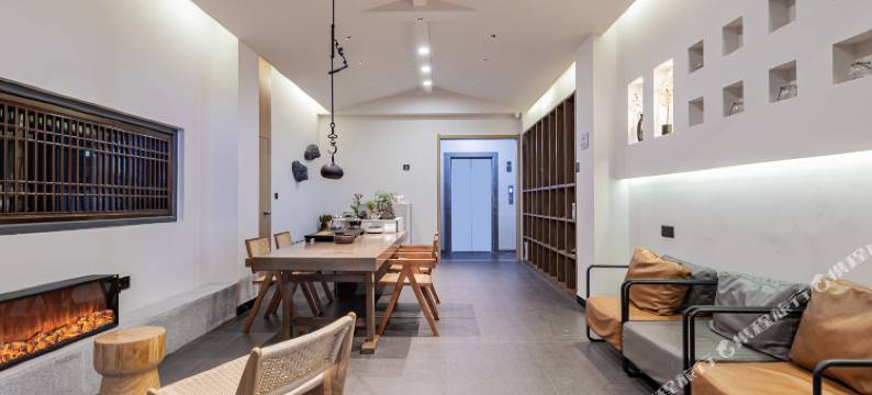 璞素·森林奇境设计师民宿(神农架木鱼镇店)图片