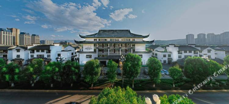 万缮温泉酒店(湖泉水乡旅游度假区店)图片