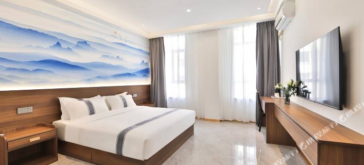 松云间精品酒店(长白山二道白河高铁站店)图片