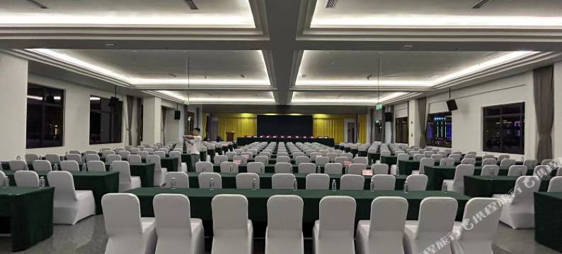 马边禾丰酒店图片