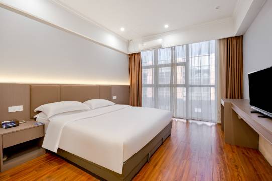 希悦假日酒店(常州高级职业技术学院店)