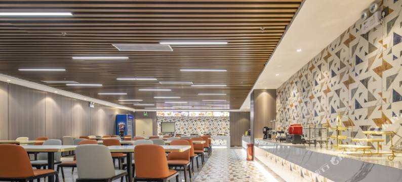 欧漫国际酒店(深圳宝安松岗公园地铁站店)图片