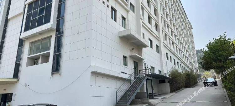 卓见｜SOTO行政公寓(青岛国信体育中心石老人浴场店)图片