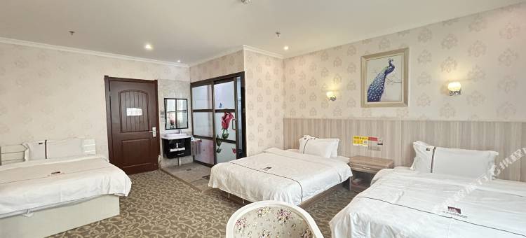 克拉玛依红十月精品酒店图片