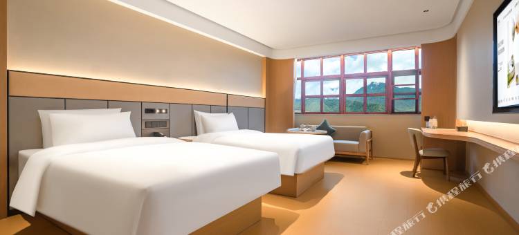 全季酒店(林芝墨脱莲花公园店)图片