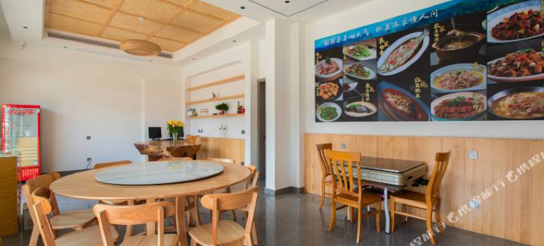 歙县水畔云起民宿(新安江山水画廊风景区店)图片