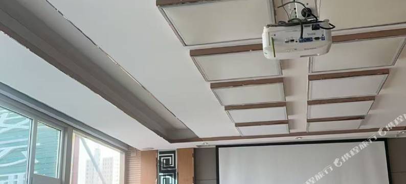 艺龙安云酒店(绥德石魂广场店)图片