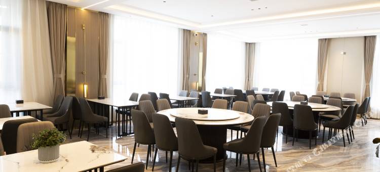 镜泊湖镜水·茉里酒店图片