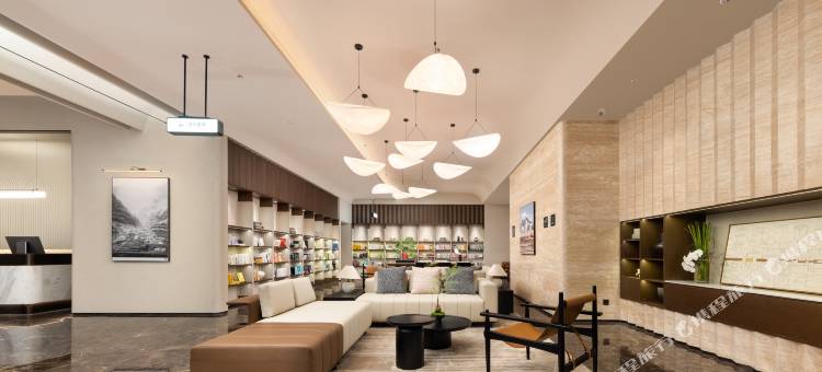 太原红灯笼体育场晋阳里亚朵酒店图片